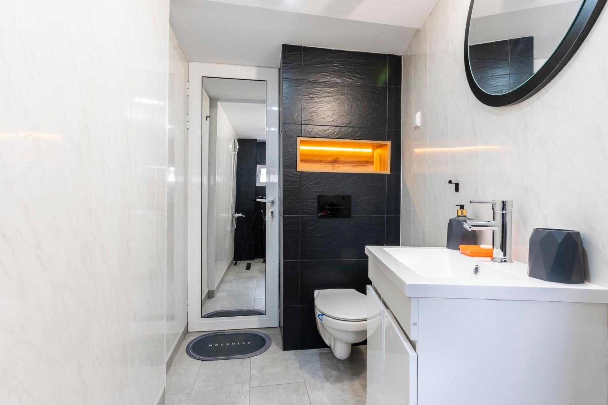 Bobevata Guest House - Floor 2 - Stunning View Old Town Veliko Tŭrnovo Exterior photo
