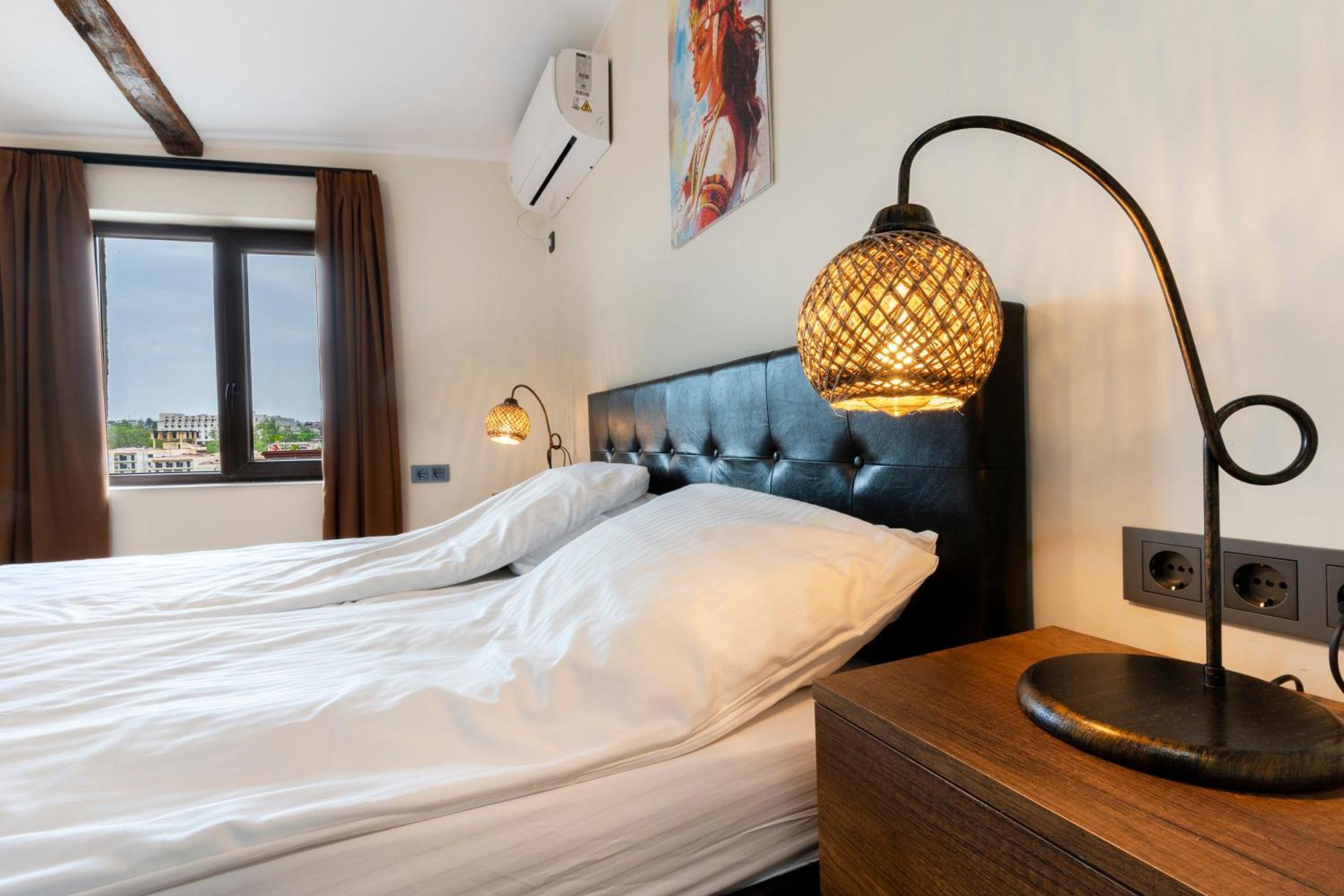 Bobevata Guest House - Floor 2 - Stunning View Old Town Veliko Tŭrnovo Exterior photo