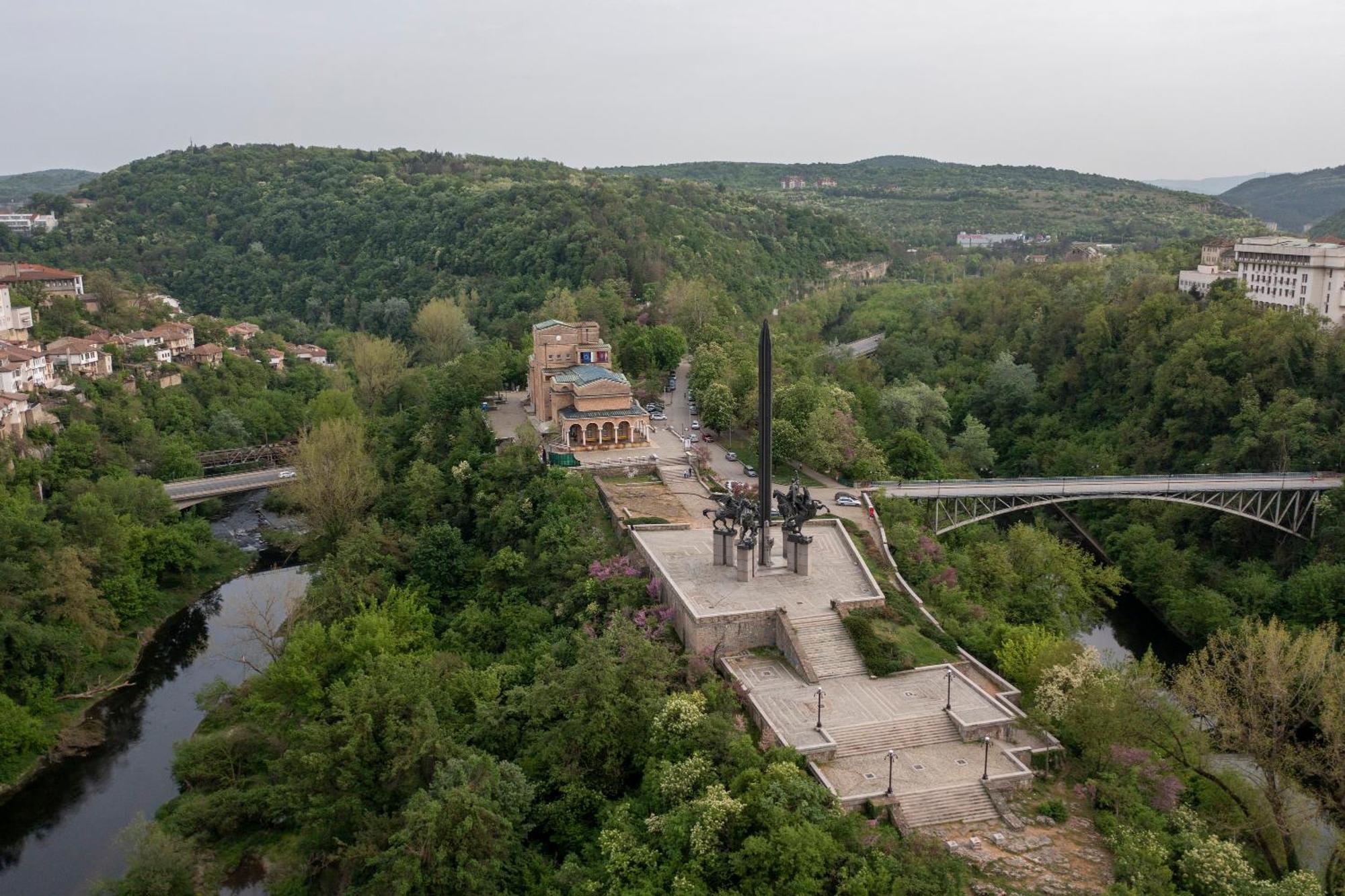 Bobevata Guest House - Floor 2 - Stunning View Old Town Veliko Tŭrnovo Exterior photo