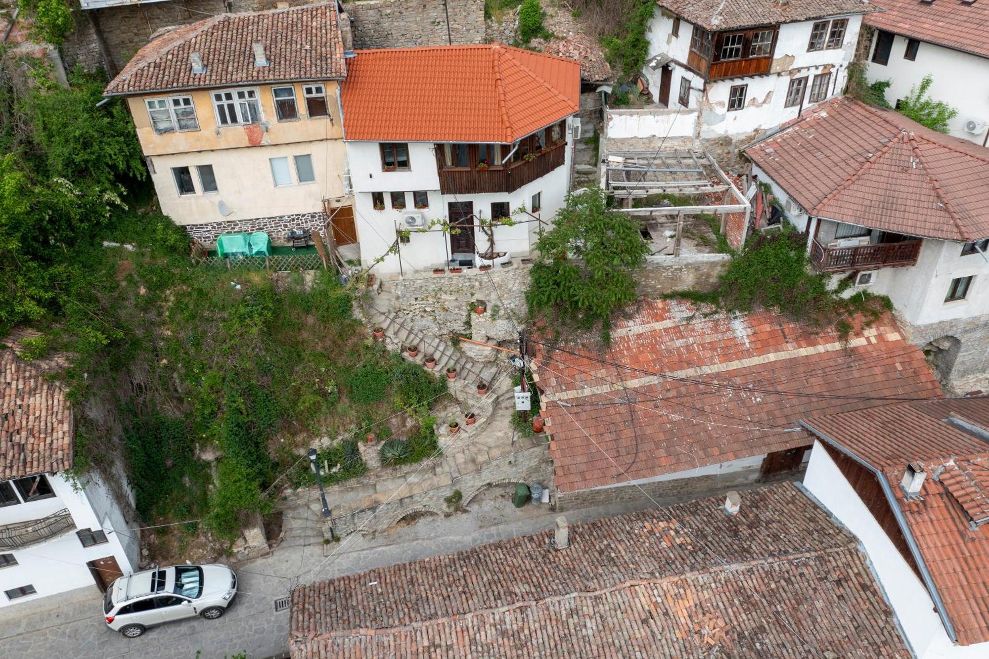 Bobevata Guest House - Floor 2 - Stunning View Old Town Veliko Tŭrnovo Exterior photo
